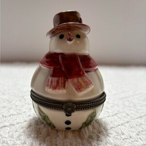 Villeroy & Boch Snowman Hinged Trinket Box 1748-Preowned, Excellent Condition